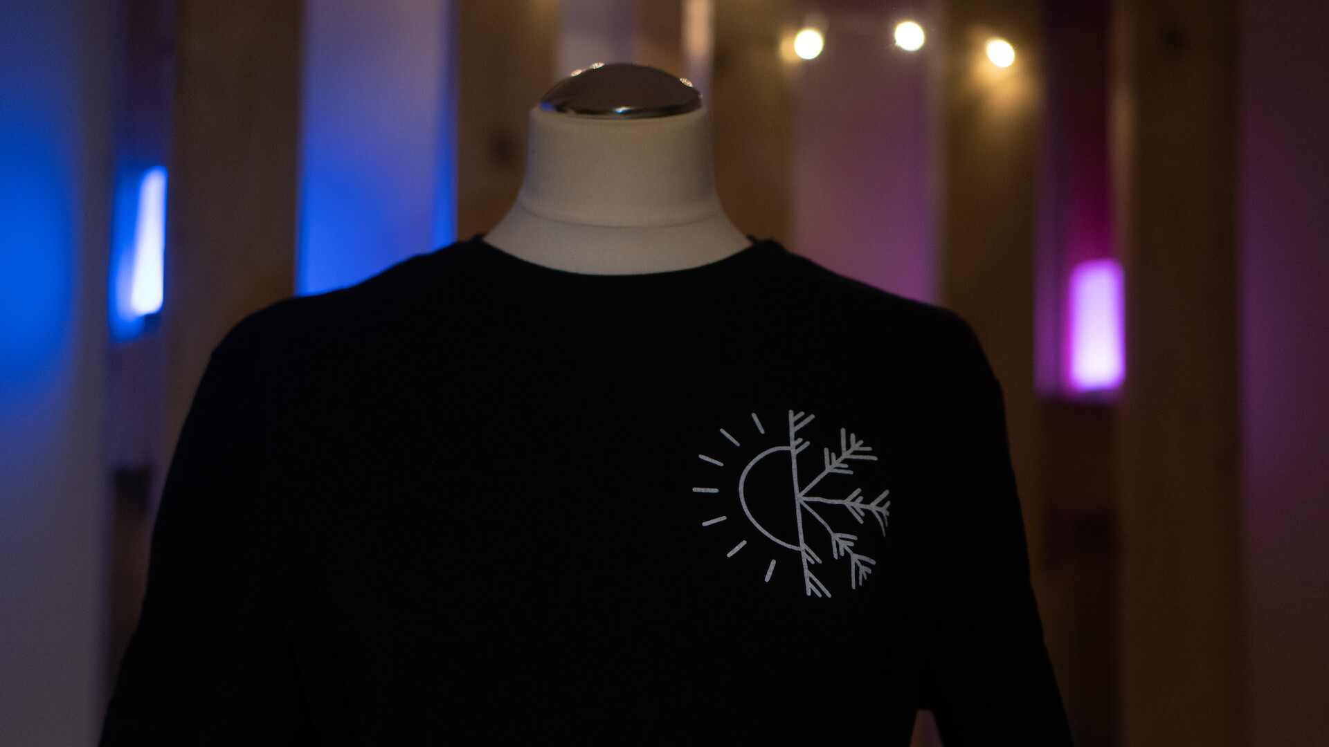 Merch 1